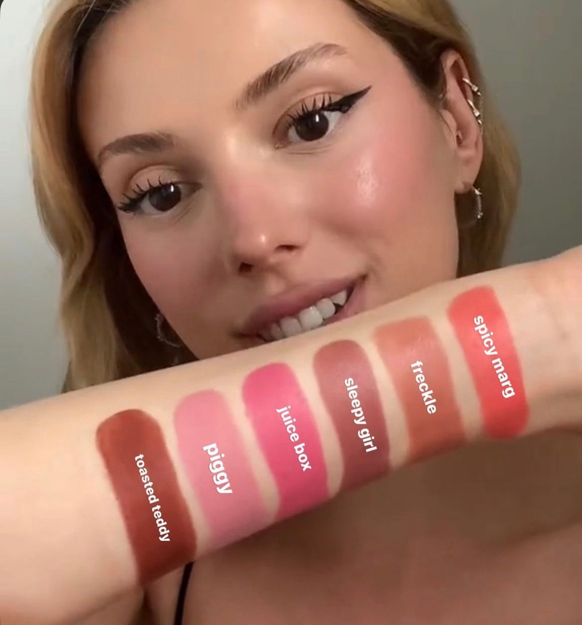 Rhode Cream blush| Shade juice Box