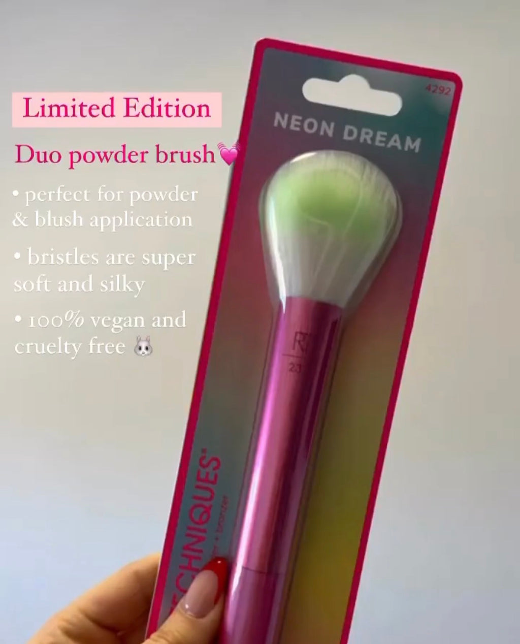 Rt limited edition neon dream brush|Rt 204 for liquid and powder foundation,blush,contour