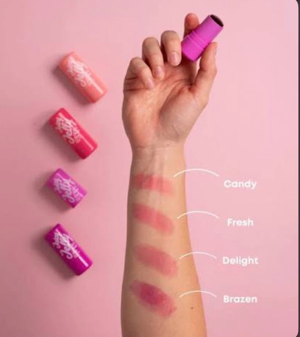 W7 jelly blush|Shade brazen