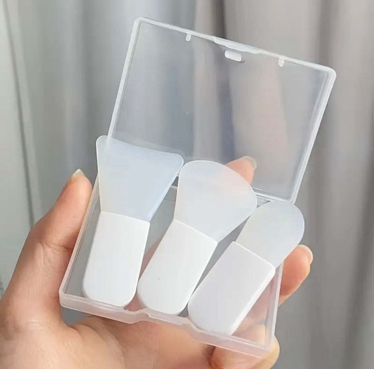 Silicon set of three brushes| For application of Facial mask,mud or creams