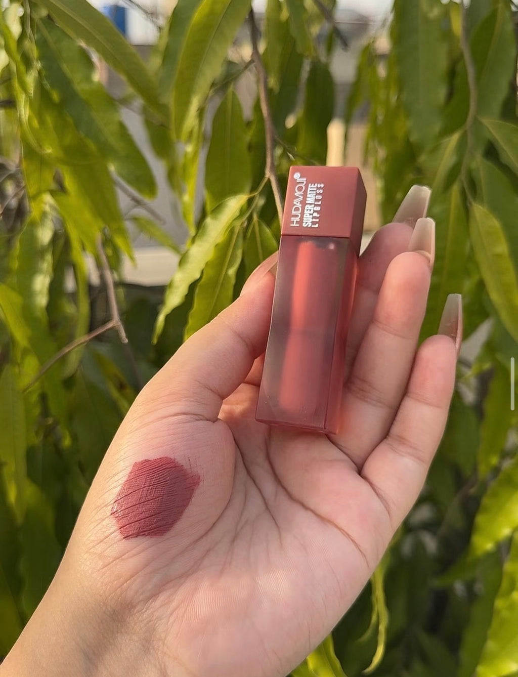 Hudamoji super matte lipgloss|Shade 01