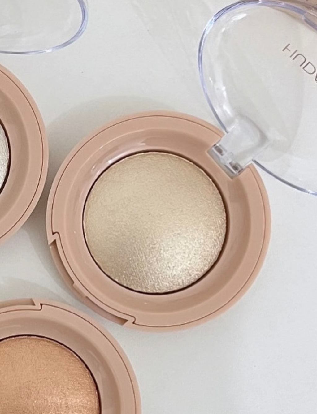Hudamoji highlighter shade Rose Good|Dupe of Rare beauty